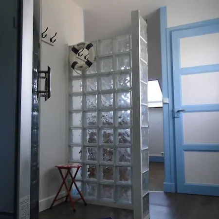 Meuble De Tourisme Familial Bord De Saint-Laurent-sur-Mer