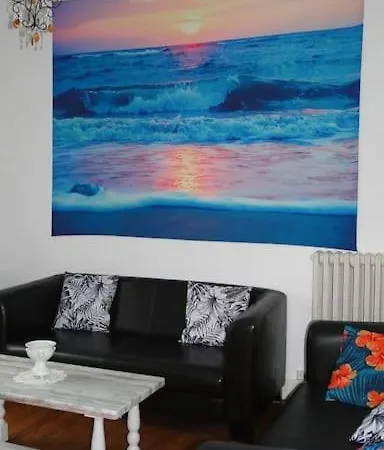 Meuble De Tourisme Familial Bord De