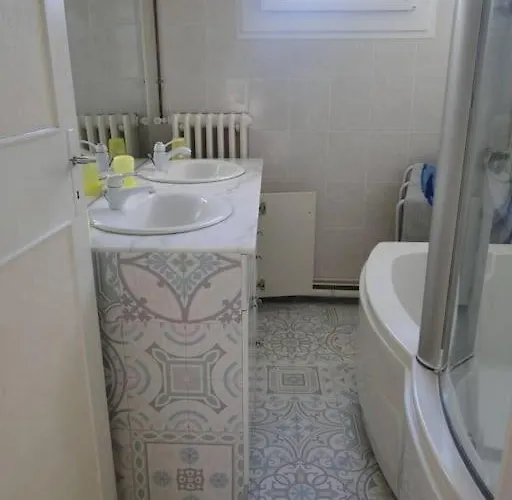 Meuble De Tourisme Familial Bord De * Saint-Laurent-sur-Mer