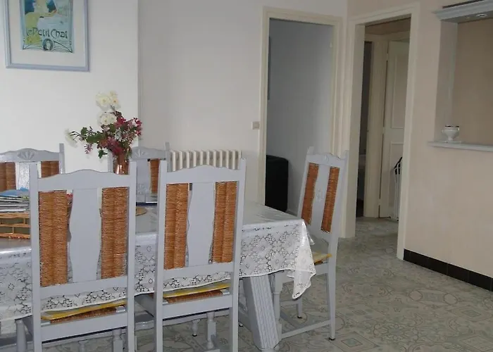 Meuble De Tourisme Familial Bord De Saint-Laurent-sur-Mer